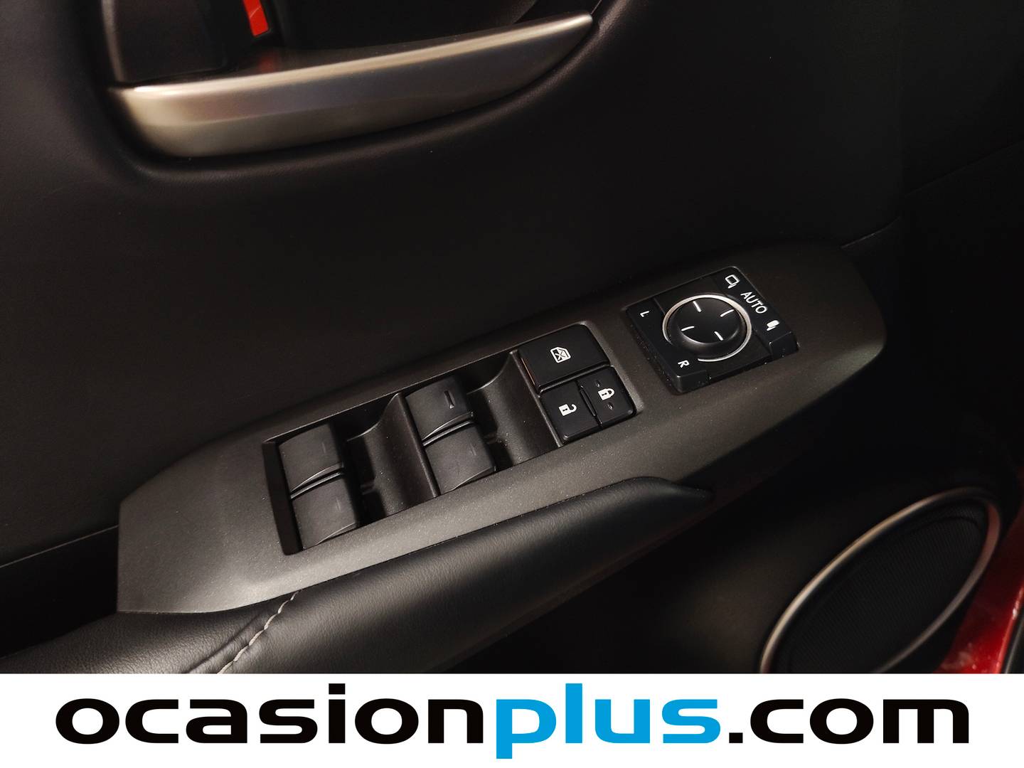 Lexus NX Lexus NX 300h Executive 4WD + Navibox (197 CV) 197cv