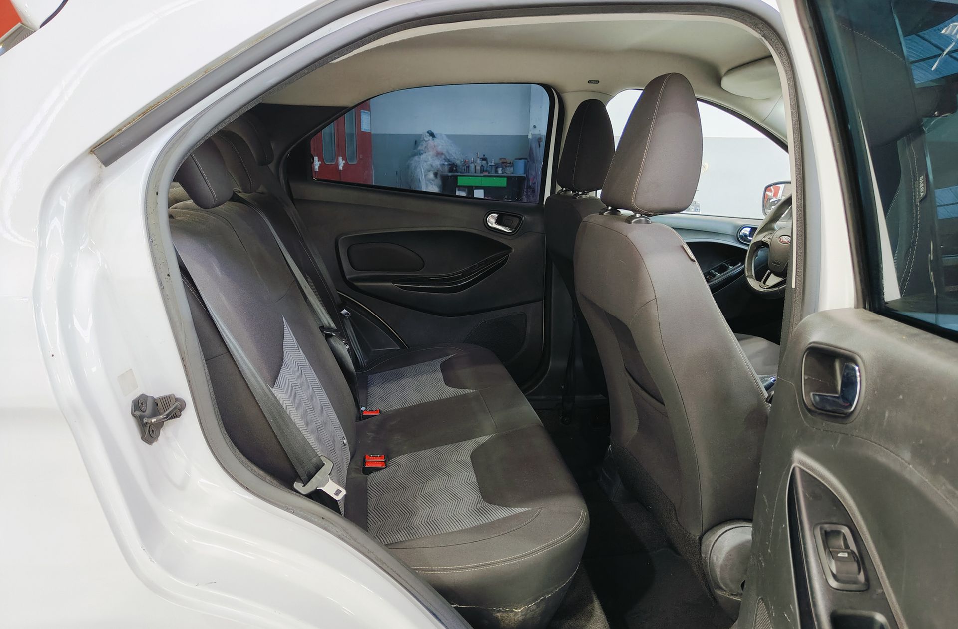 Ford Ka+ 1.2 Ti-VCT Ultimate - foto 15