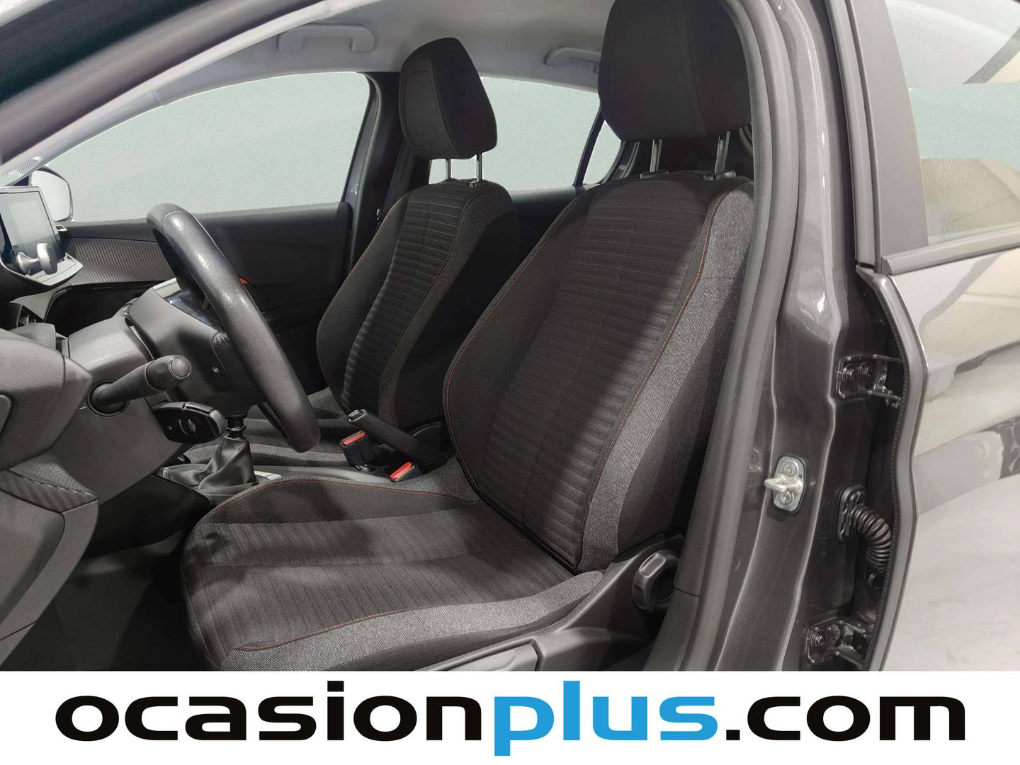 Foto asientos delanteros Peugeot 208 Peugeot 208 PureTech 100 Active Pack (100 CV)