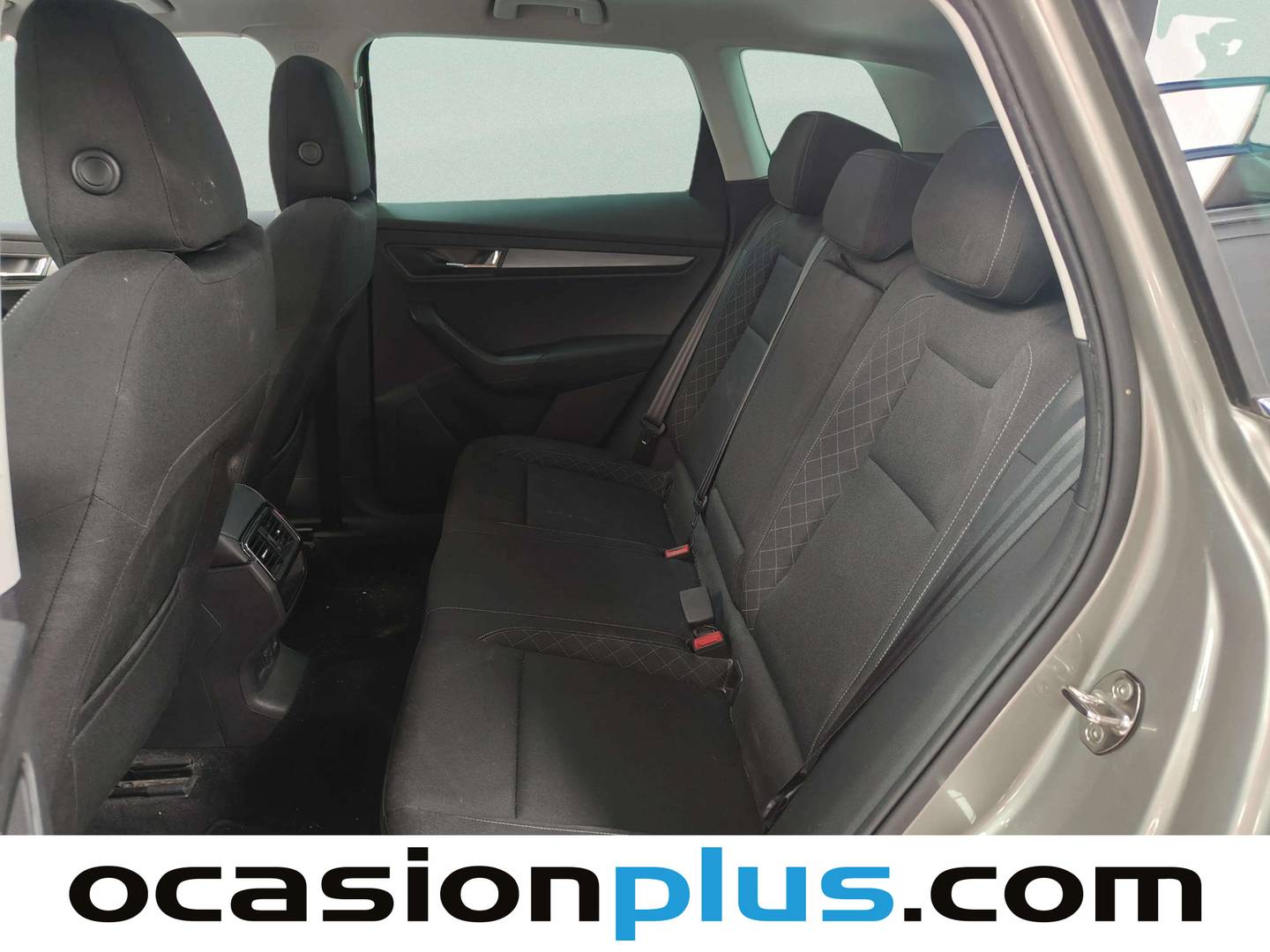 Foto asientos traseros Skoda Karoq Skoda Karoq 1.5 TSI ACT Ambition DSG (150 CV)