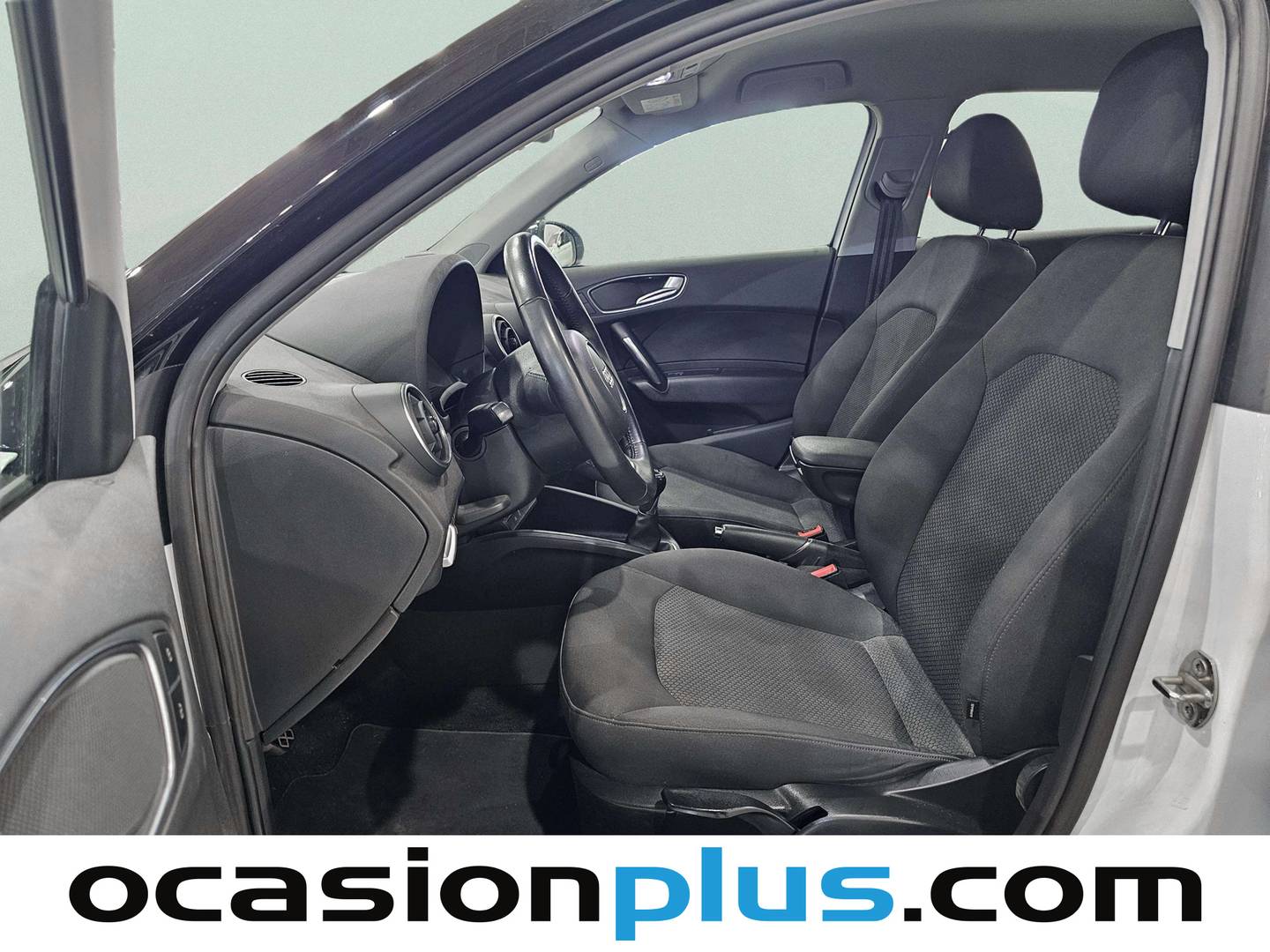 Foto asientos delanteros Audi A1 Audi A1 Sportback Adrenalin 1.6 TDI (116 CV) PACK S-LINE