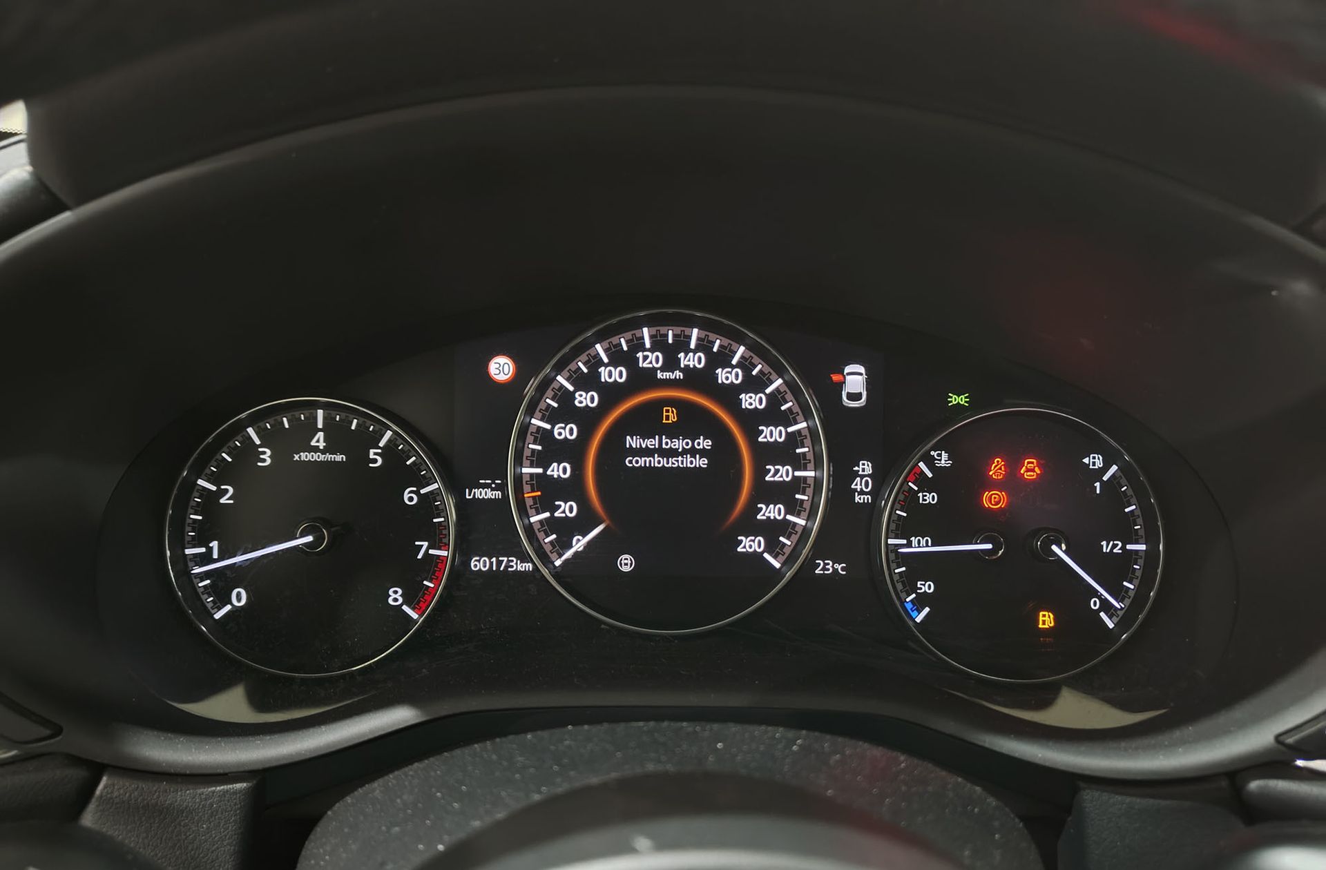 Mazda CX-30 2.0 Skyactiv-G Evolution 2WD - foto 22