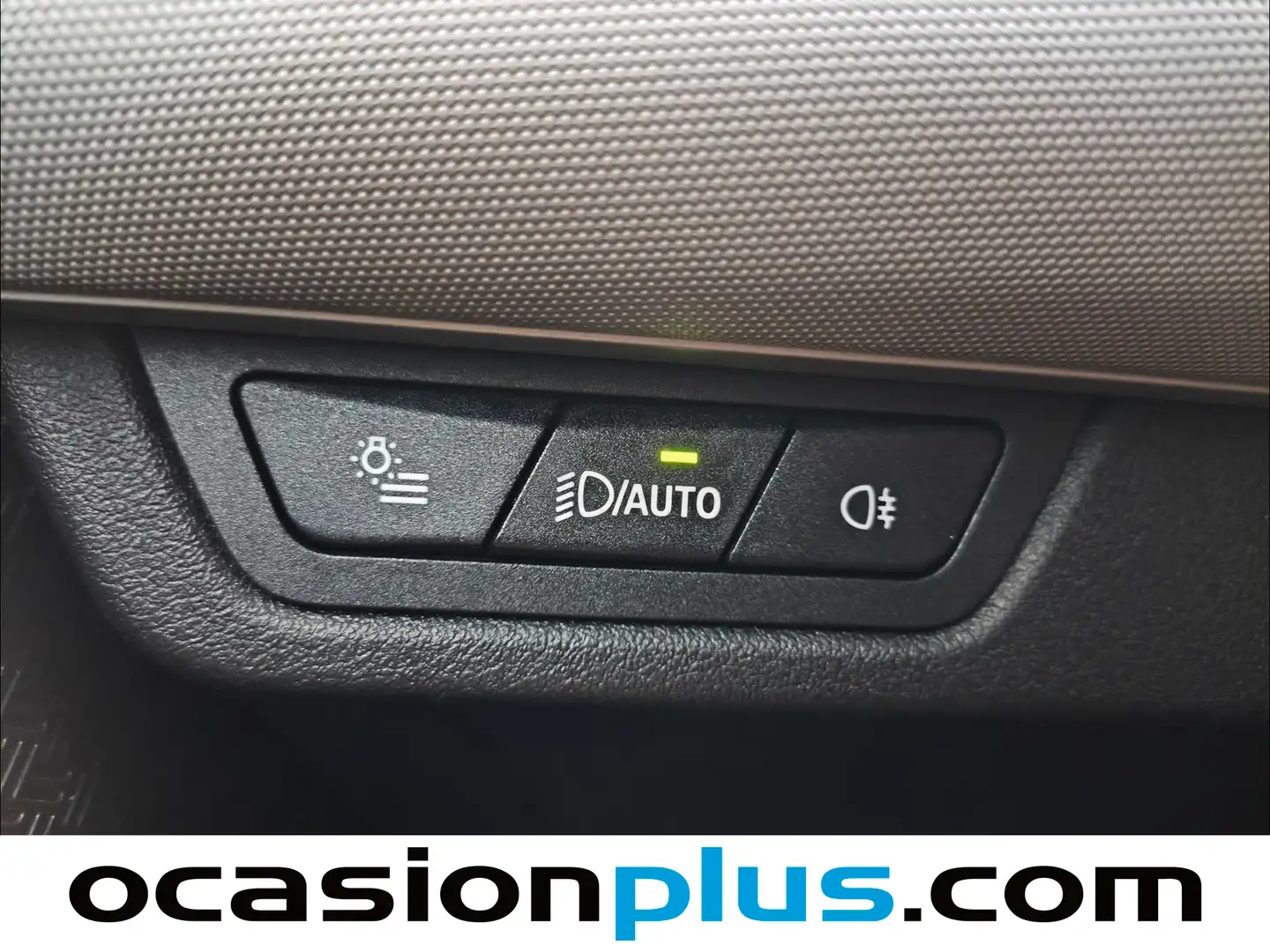 Foto BMW Serie 2 Active Tourer BMW Serie 2 218d Active Tourer  (150 CV)