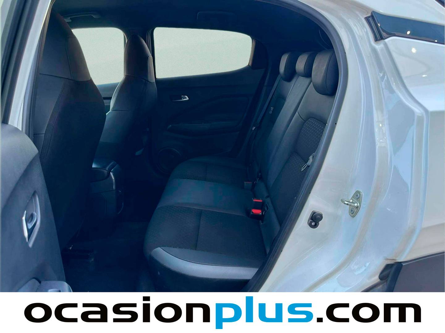 Foto asientos traseros Nissan JUKE Nissan Juke DIG-T N-Connecta 4x2 DCT (114 CV)