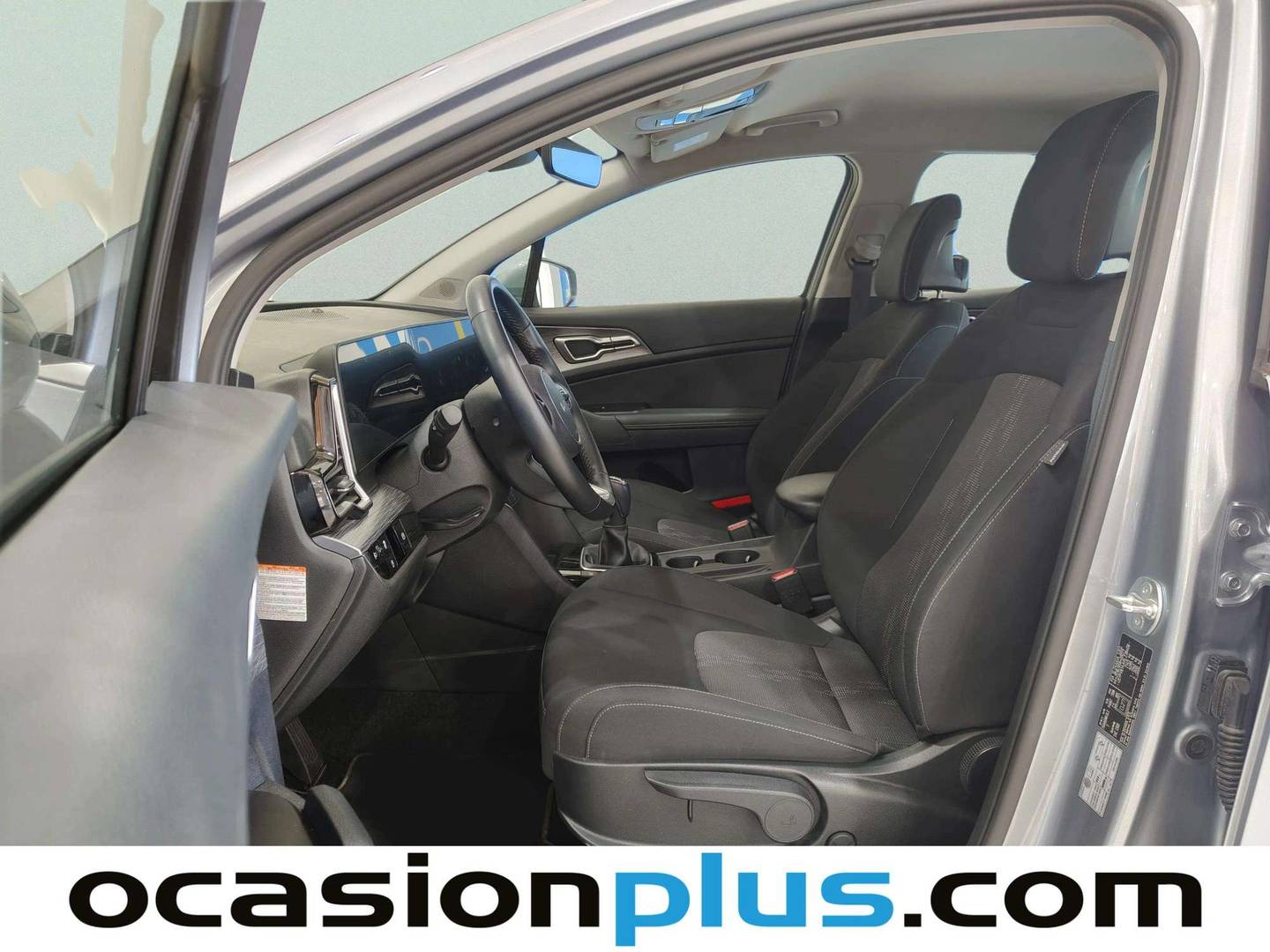 Foto asientos delanteros KIA Sportage KIA Sportage 1.6 CRDi MHEV Drive 4x2 (136 CV)