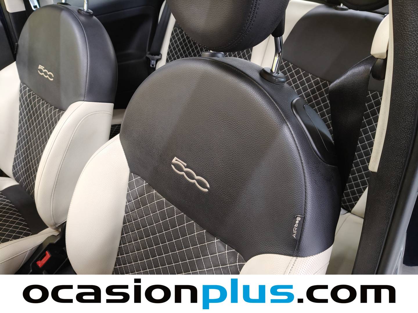 Extras y acabados del Fiat 500C Fiat 500C 1.0 Hybrid Dolcevita (70 CV)