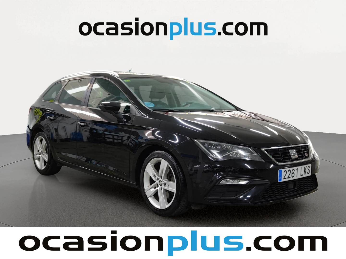 Foto delantera Seat León Seat León ST 1.5 EcoTSI S&S FR Edition (130 CV) derecha