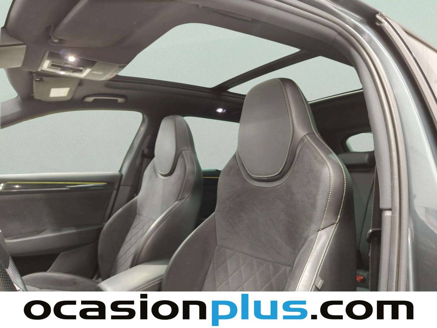 Extras y acabados del Skoda Superb Skoda Superb Combi 2.0 TDI Sport Line DSG (190 CV)