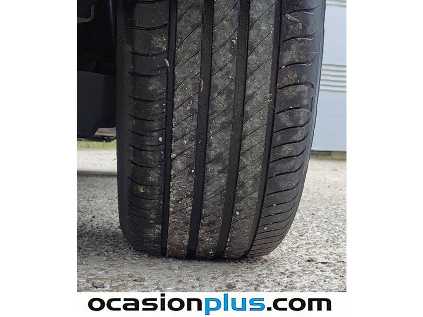 Foto Peugeot 5008 Peugeot 5008 PureTech 130 Allure Pack EAT8 (130 CV) 7 Plazas