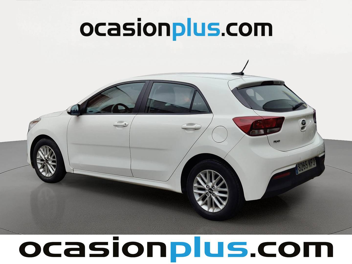 Foto trasera KIA Rio KIA Rio 1.2 CVVT Drive  (84 CV) derecha