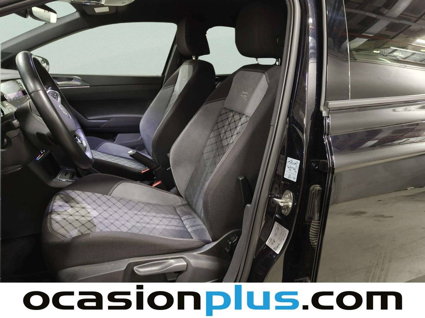 Foto asientos delanteros Volkswagen Polo Volkswagen Polo R-Line 1.0 TSI (115 CV) DSG