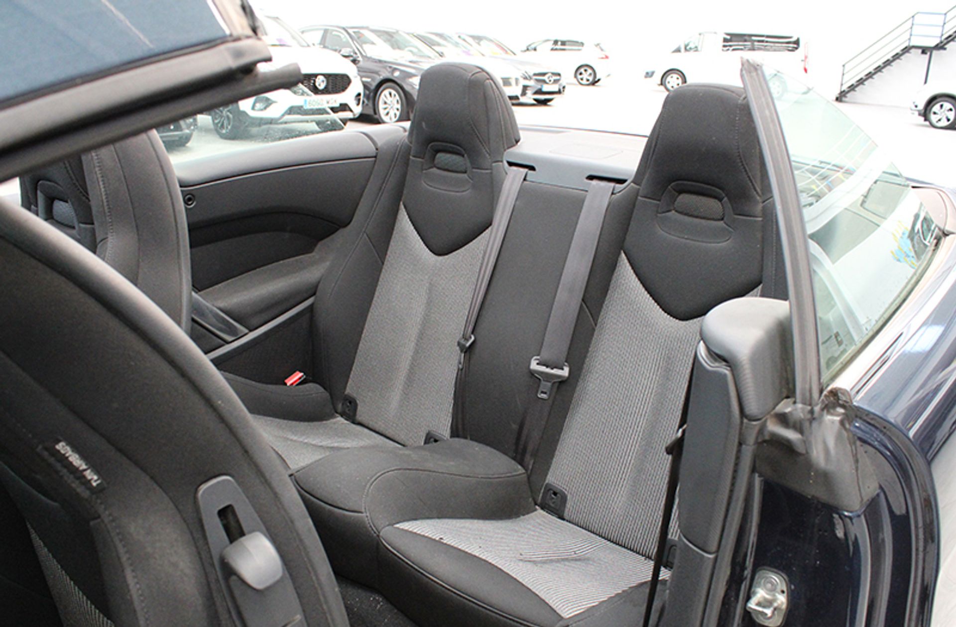Peugeot 308 CC 2.0 HDi Active FAP - foto 14