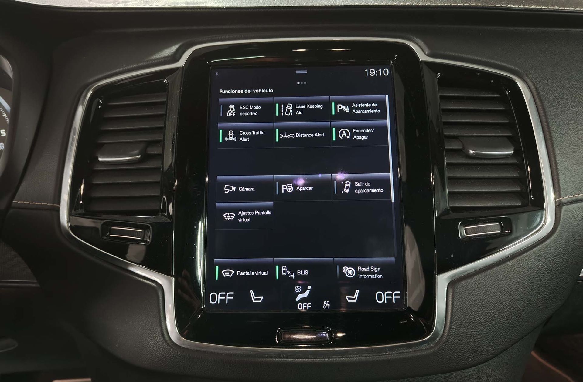 Volvo XC90 D5 R-Design AWD 7 plazas - foto 39