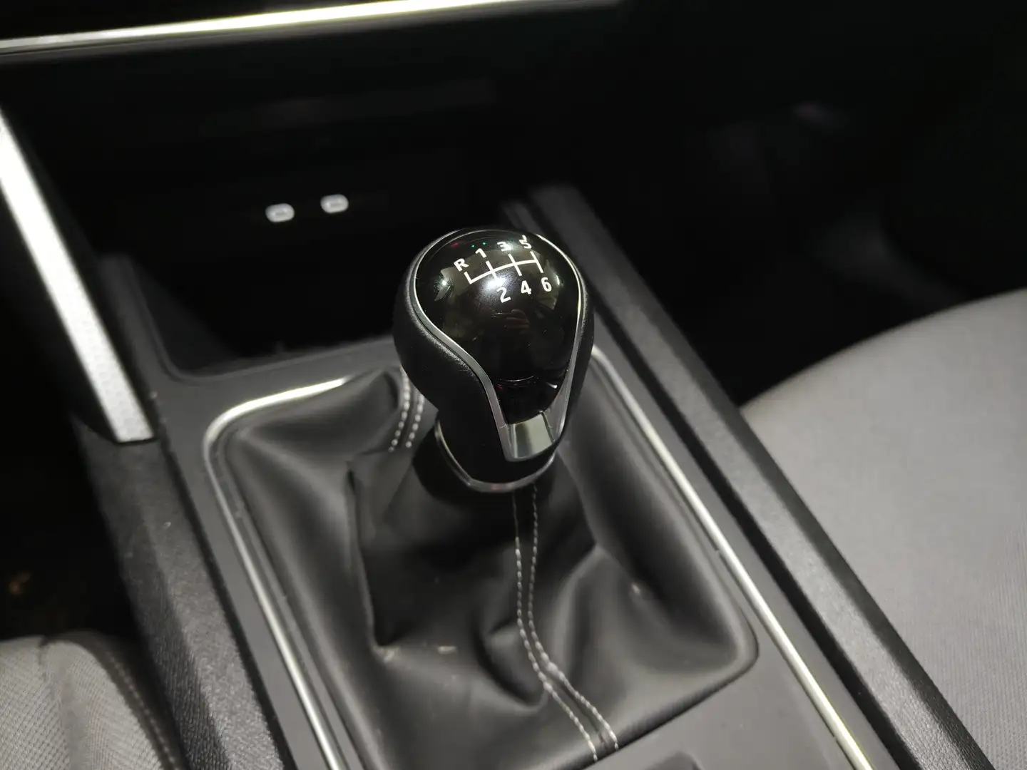 Foto Seat León SEAT León 2.0 TDI S&S Style XL (116 CV)