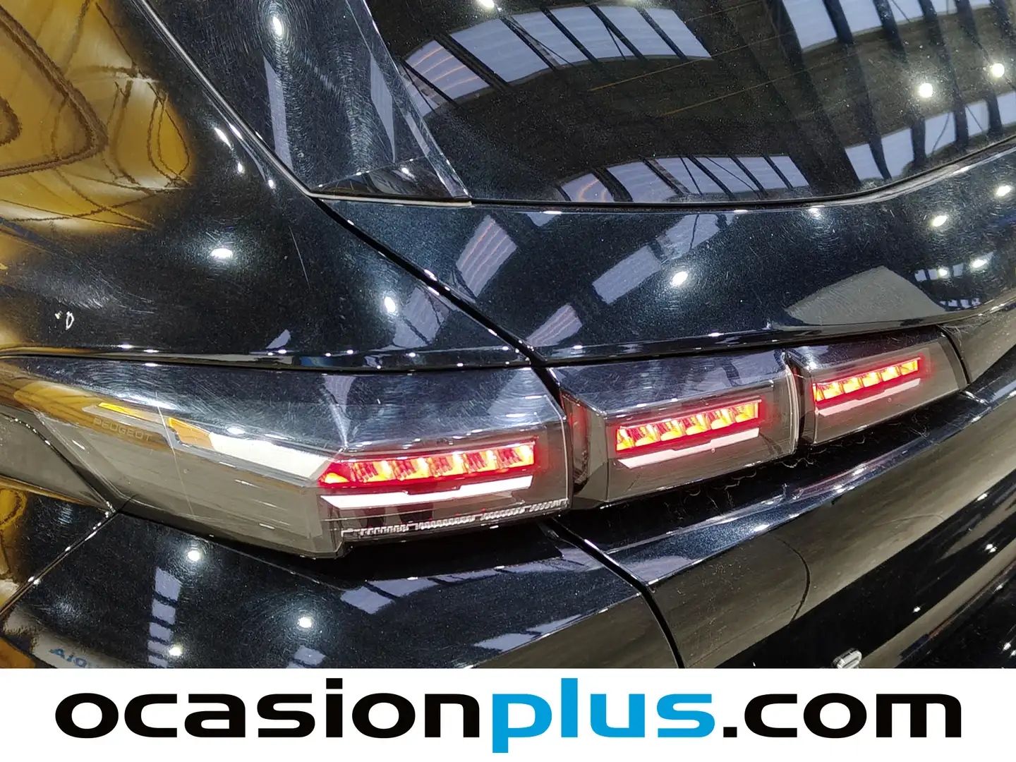 Foto Peugeot 308 Peugeot 308 Allure Hybrid eDCS6 (145 CV)