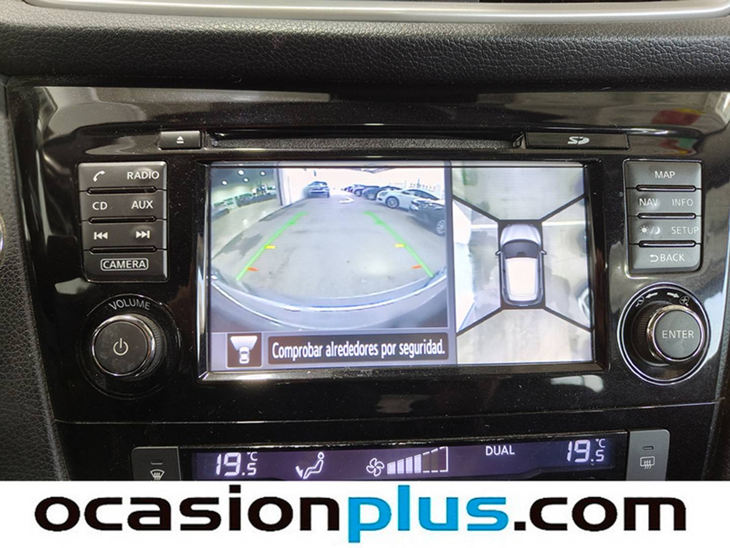 Foto Nissan QASHQAI Nissan Qashqai 1.6 dCi N-Connecta 4x2 XTronic (130 CV)