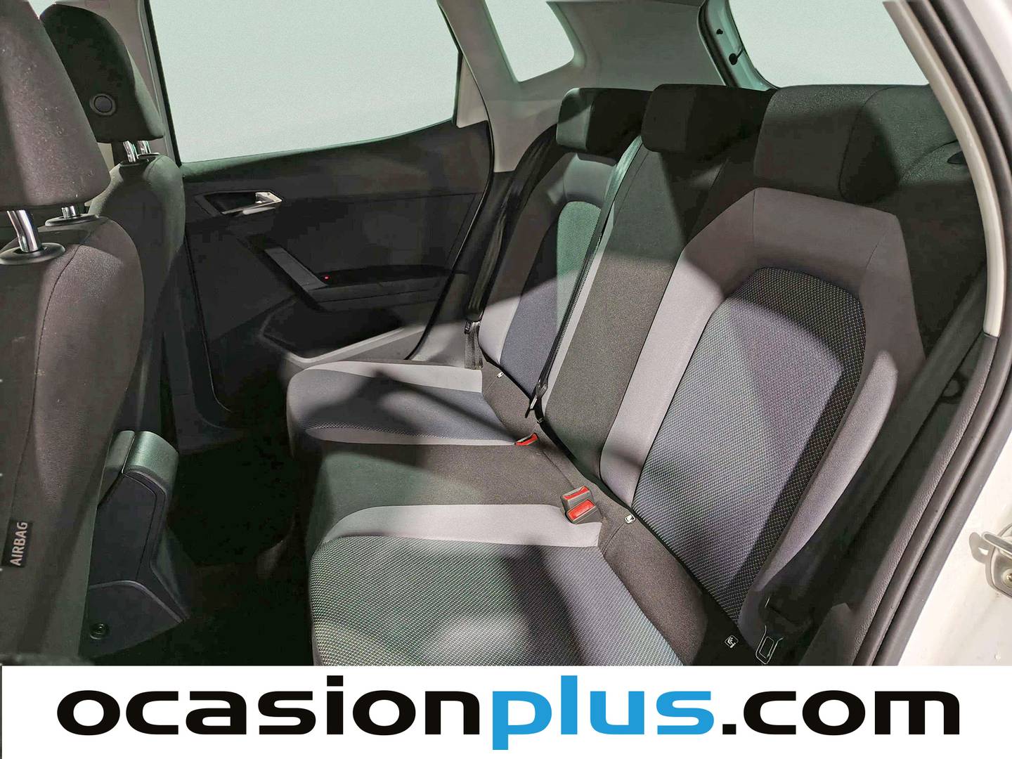 Foto Seat Arona SEAT Arona 1.0 TSI Ecomotive S&S Style Edition (95 CV)