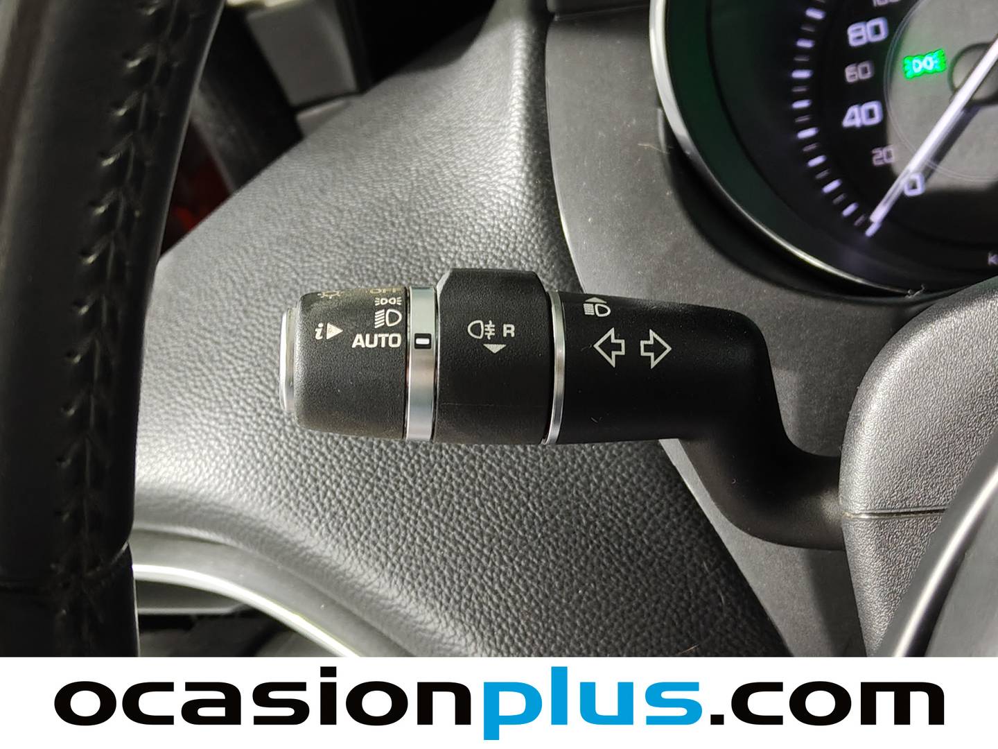 Foto Jaguar XE Jaguar XE 2.0 Diesel Pure RWD Auto (180 CV)