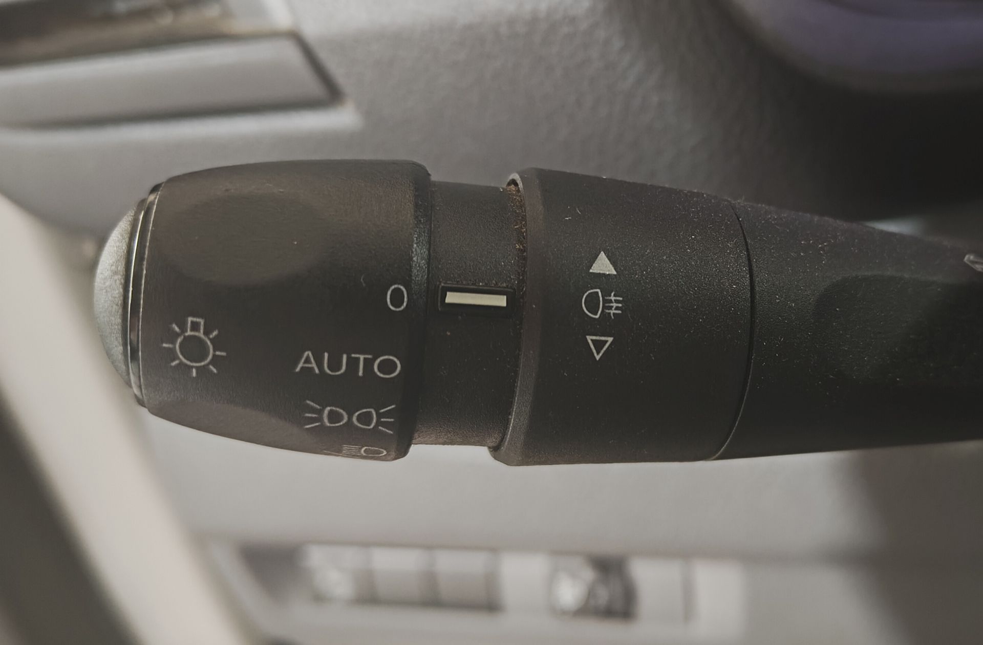 Fiat Scudo Furgon 1.5 BlueHDi L1 Business - foto 17