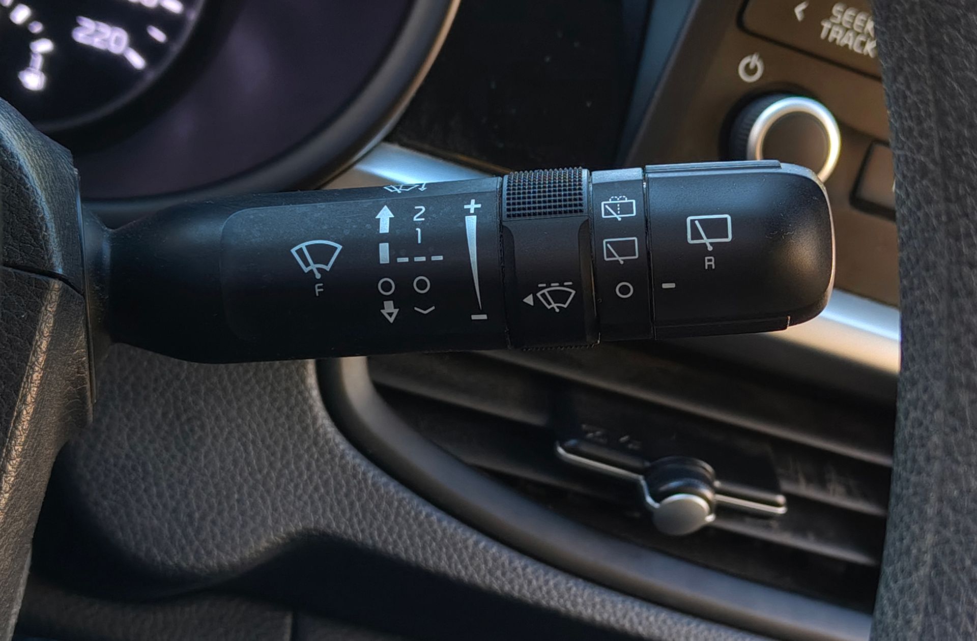 Kia Picanto 1.0 DPi Concept Pack Comfort - foto 25