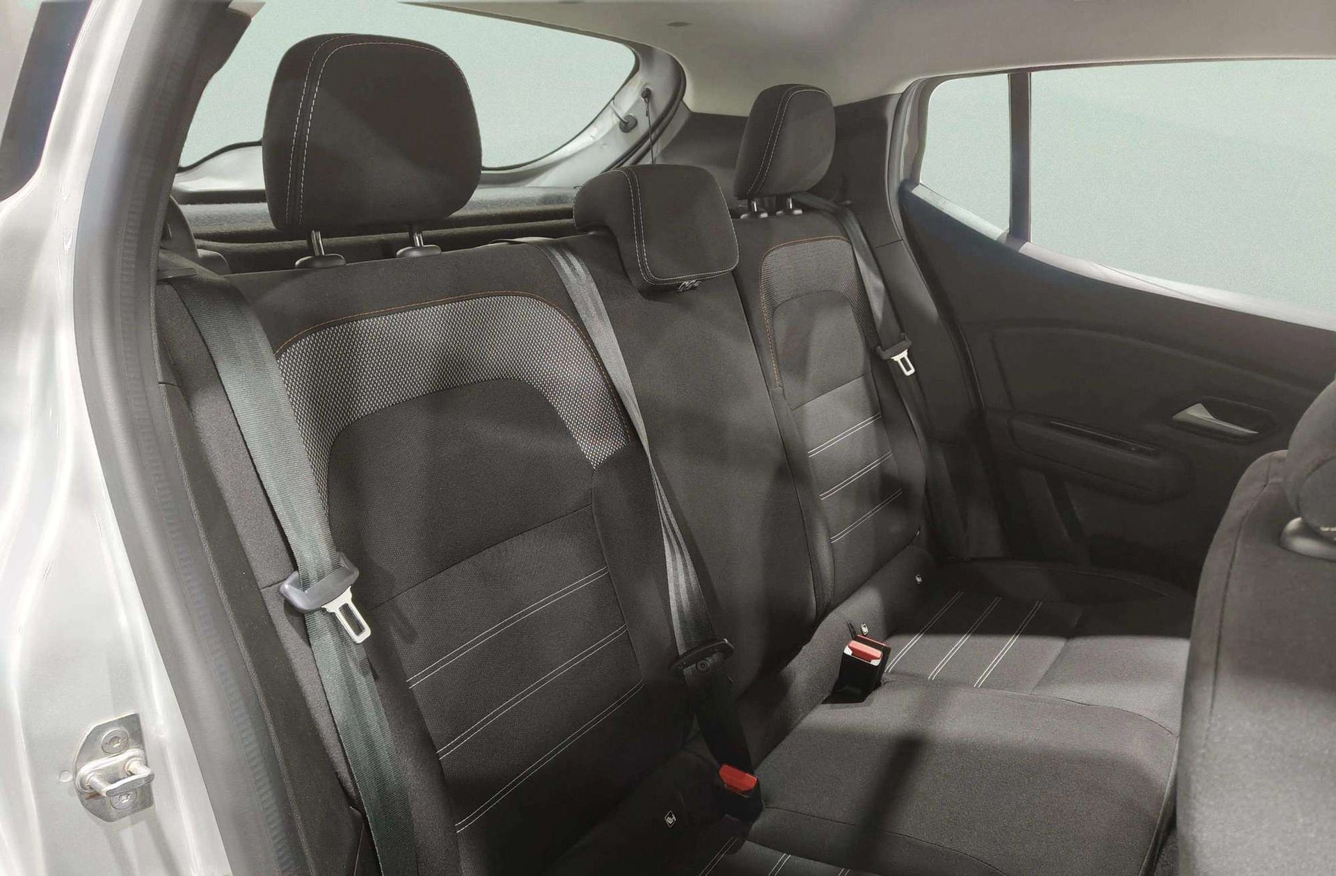 Dacia Sandero Stepway Expression TCe - foto 17