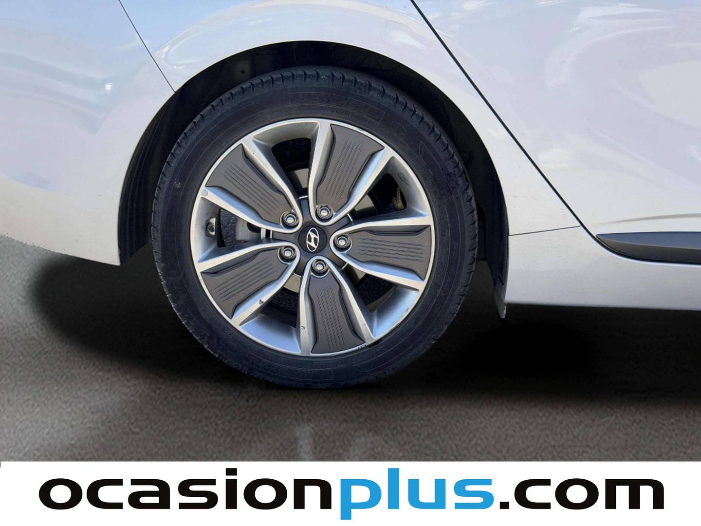 Hyundai IONIQ Hyundai Ioniq 1.6 GDI HEV Tecno DT (141 CV) de segunda mano