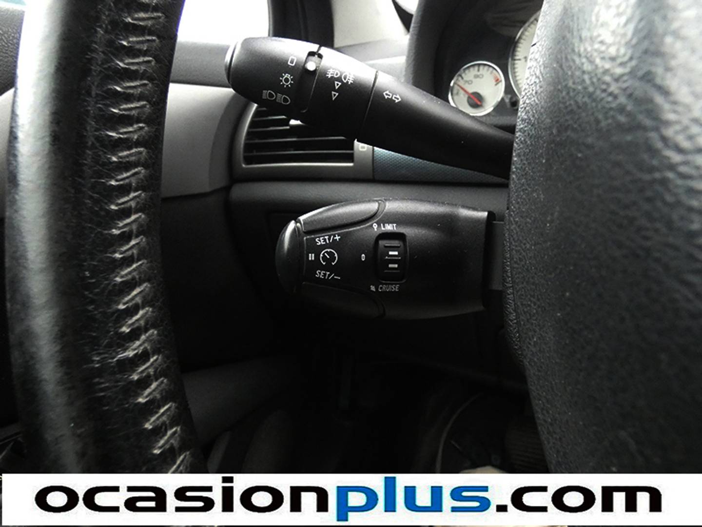 Extras del Peugeot 407 Peugeot 407 2.0 HDI ST Sport Pack (136CV)