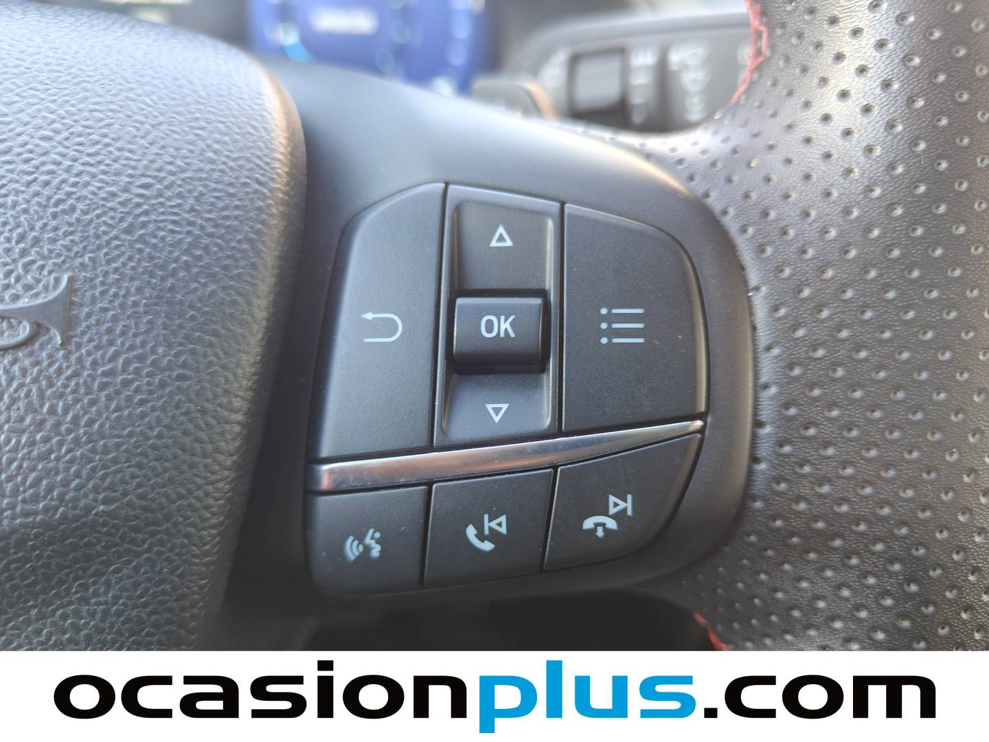 Foto Ford Puma Ford Puma 1.0 EcoBoost MHEV ST-Line X Auto (125 CV)