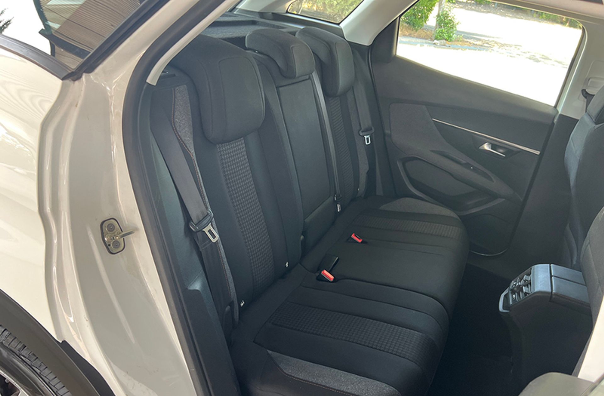 Peugeot 3008 2.0 HDi Active FAP - foto 18