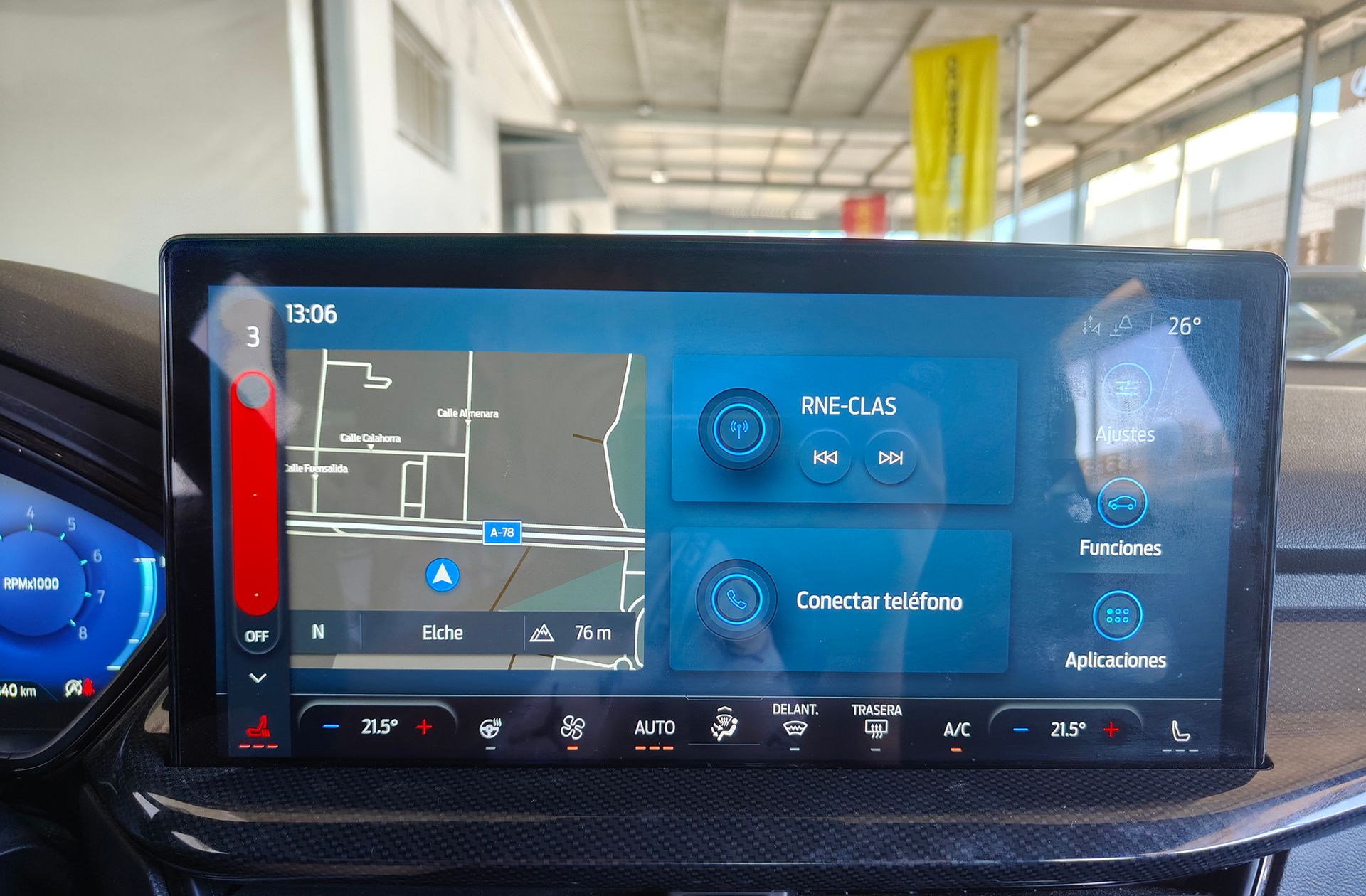 Ford Focus 1.0 EcoBoost MHEV ST-Line - foto 9