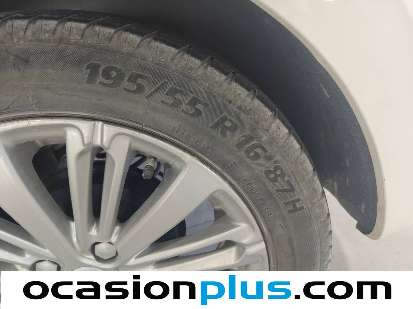 Peugeot 208 Peugeot 208 1.2 PureTech Style (82 CV) 2017