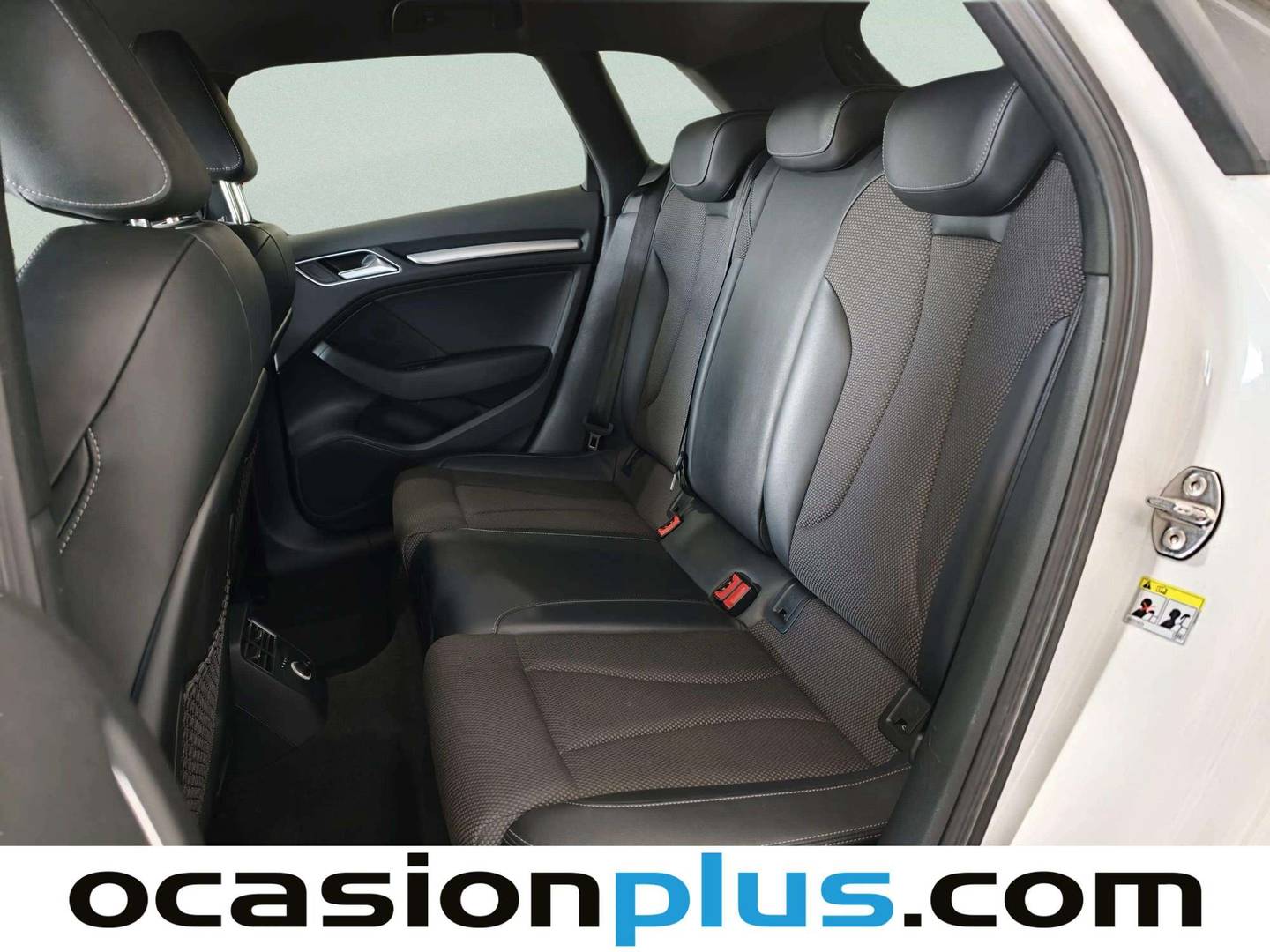 Foto asientos traseros Audi A3 Audi A3 Sportback Black line 35 TDI (150 CV) S tronic Pack S-line