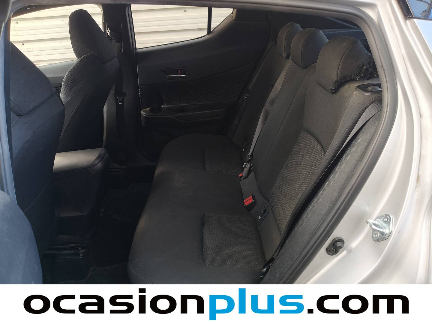 Foto asientos traseros Toyota C-HR Toyota C-HR 1.8 125H Advance (122 CV)