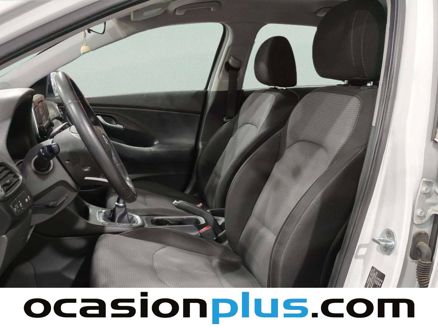 Foto asientos delanteros Hyundai i30 Hyundai i30 1.0 TGDI Klass (120 CV)