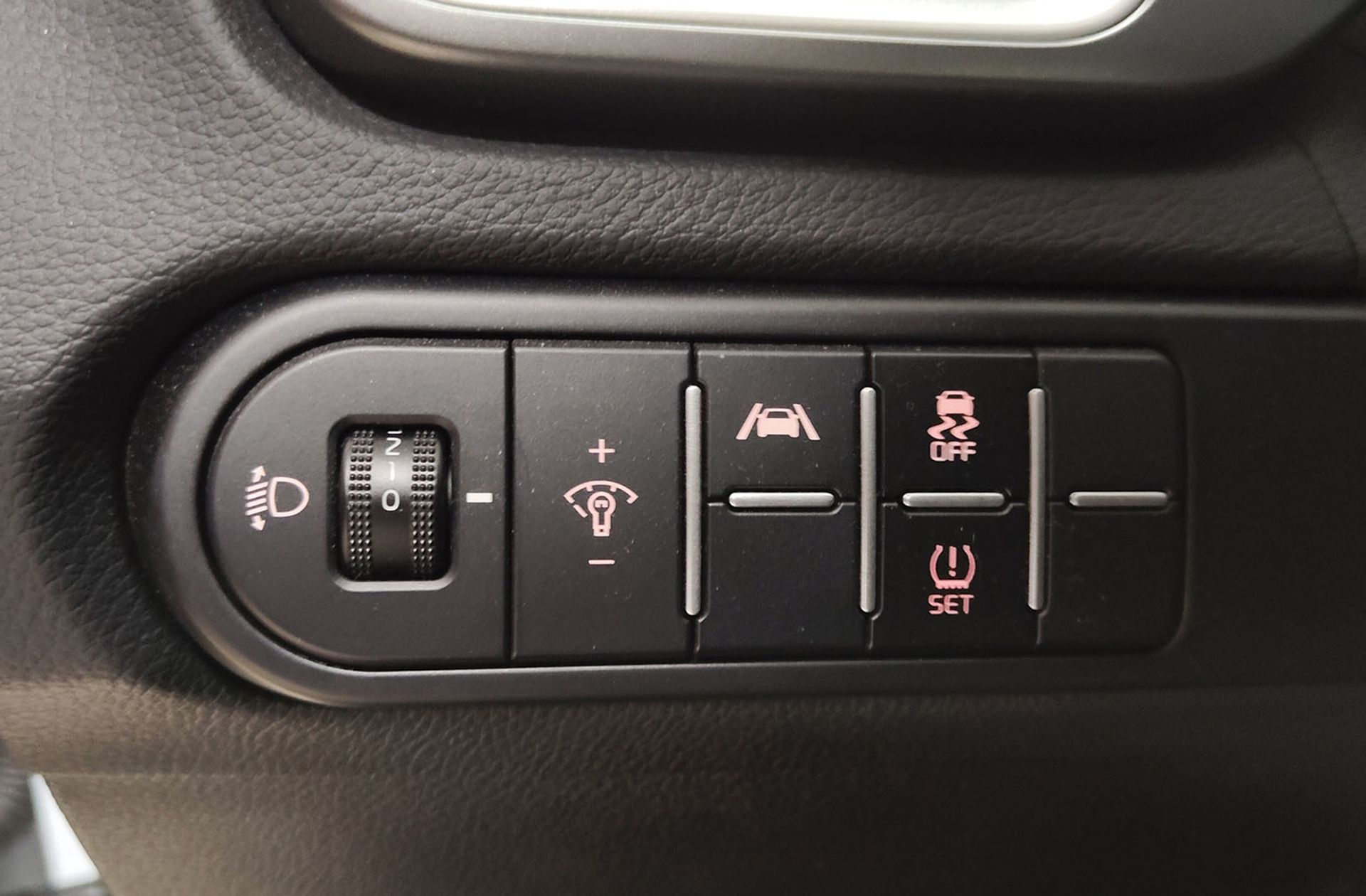 Kia XCeed 1.0 T-GDi Drive - foto 29
