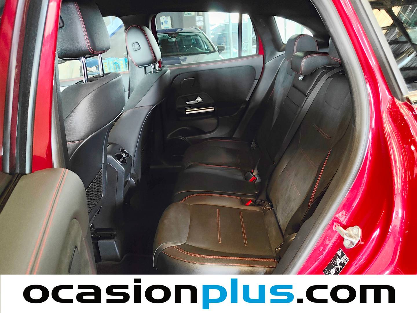 Foto asientos traseros Mercedes GLA Mercedes GLA 250 e (218 CV) Pack AMG