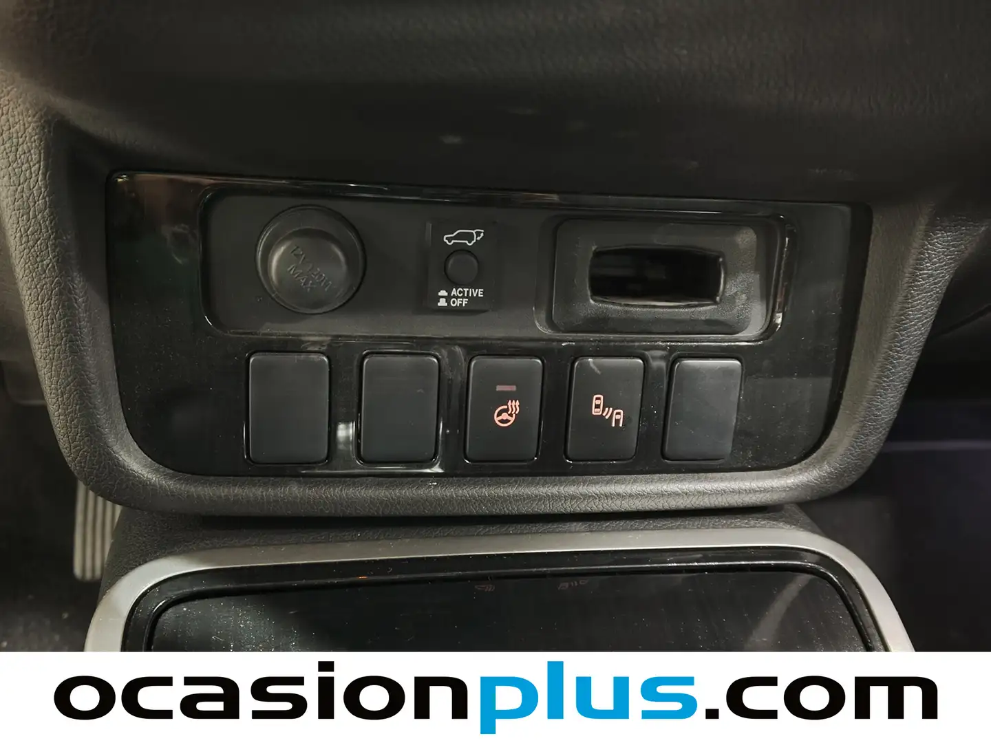 Foto Mitsubishi Outlander Mitsubishi Outlander 2.0 PHEV Kaiteki 4WD Auto (203 CV)