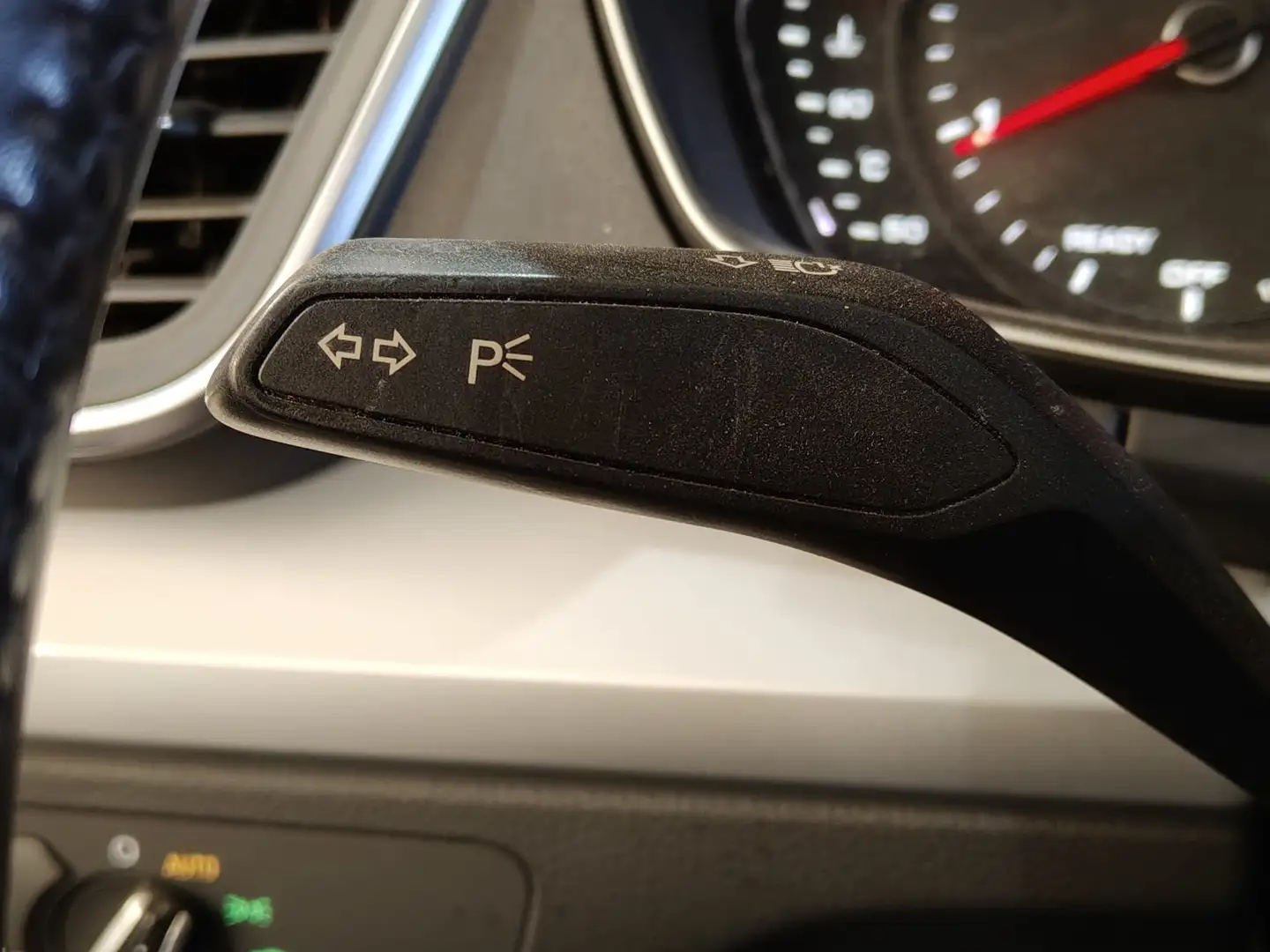 Foto Audi Q5 Audi Q5 Advanced 2.0 TDI quattro (163 CV) S tronic