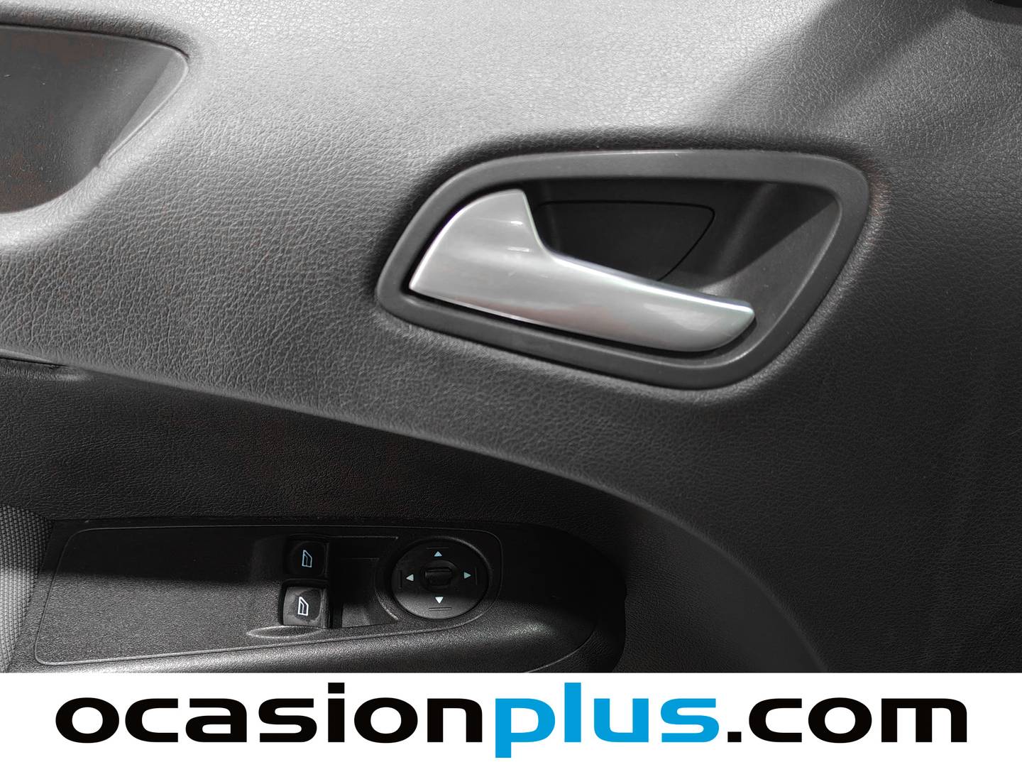 Ford Tourneo Courier Ford Tourneo Courier 1.0 EcoBoost Titanium (100 CV) km 0