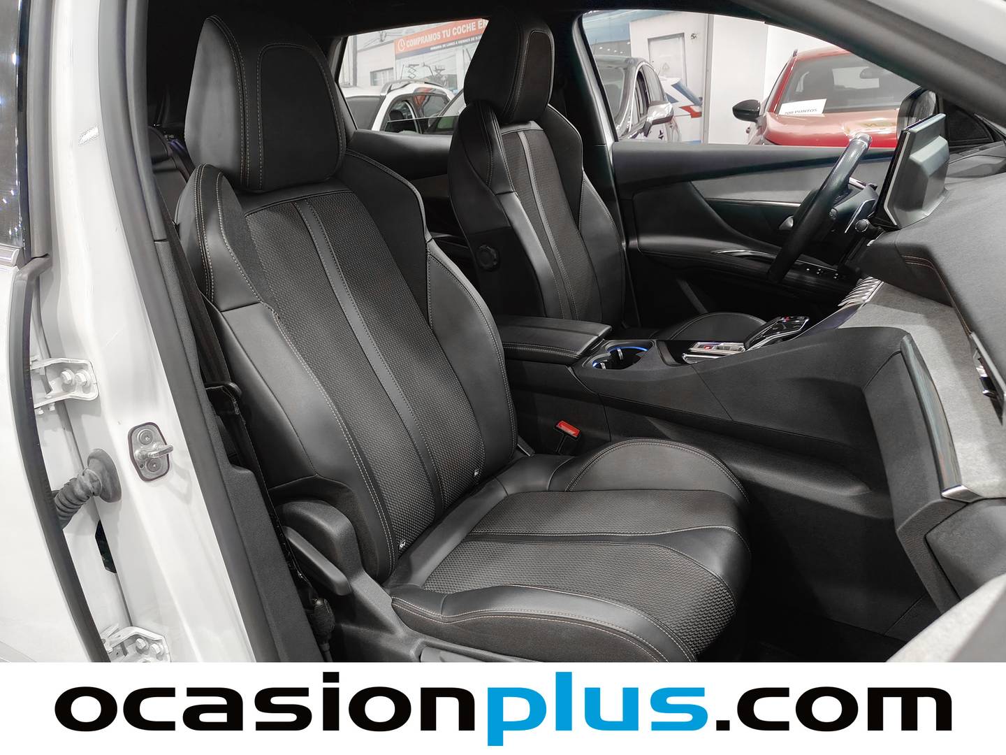 Foto Peugeot 3008 Hybrid Peugeot 3008 Hybrid 225 GT e-EAT8 (225 CV)