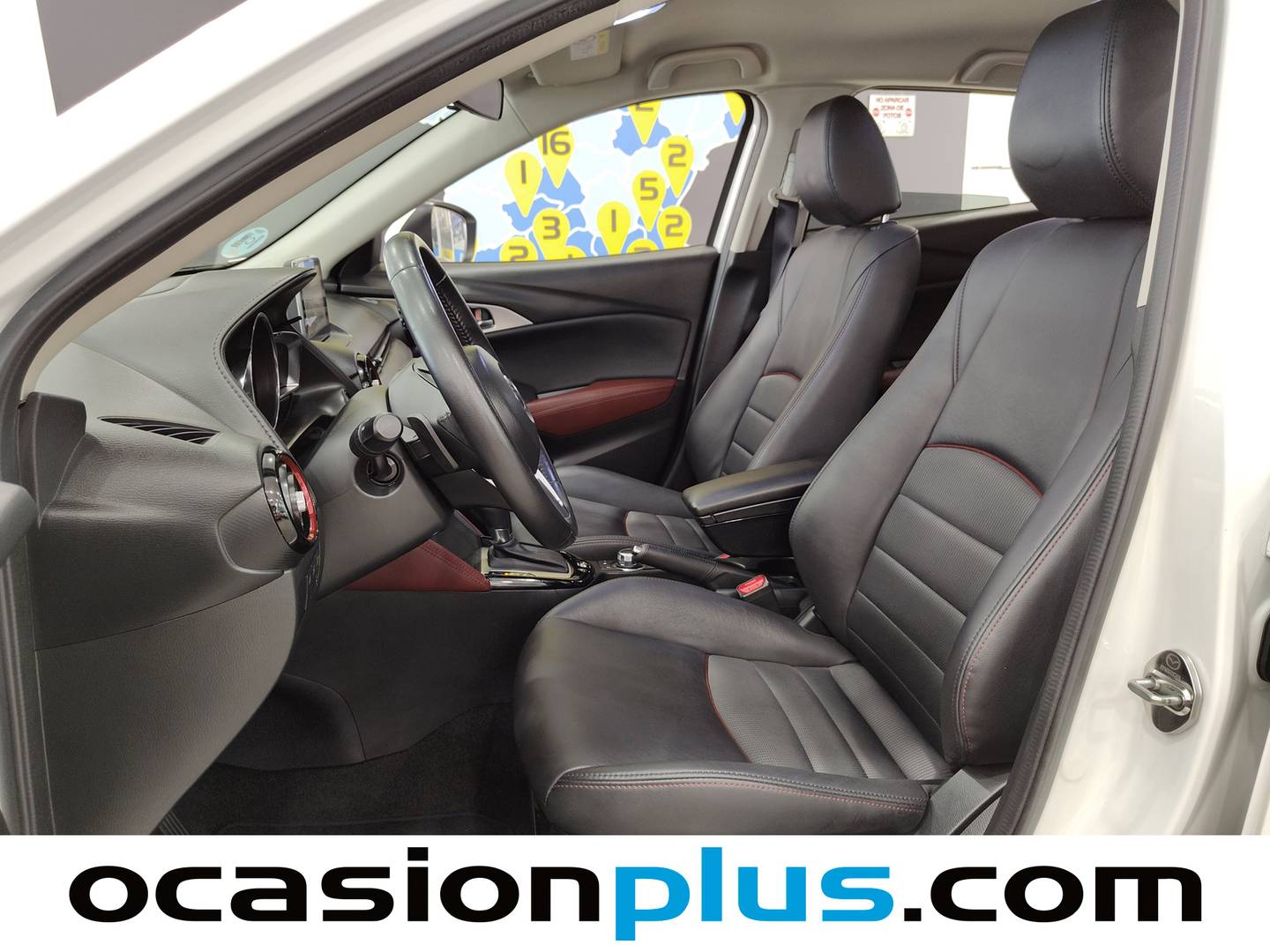 Foto asientos delanteros Mazda CX-3 Mazda CX-3 2.0 SKYACTIV GE Luxury 2WD AT (120 CV)