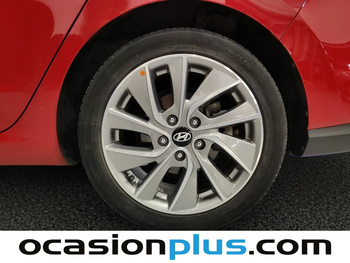 Foto Hyundai i30 Hyundai i30 Fastback 1.0 TGDI N Line (120 CV)