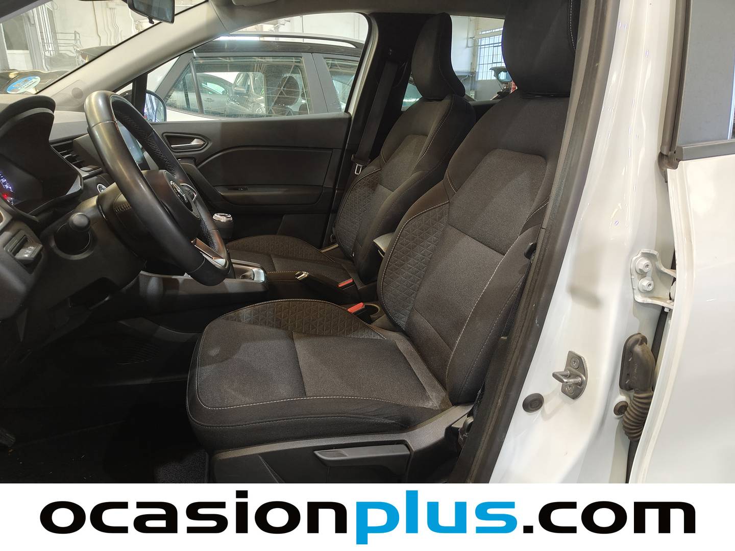Foto asientos delanteros Mitsubishi ASX Mitsubishi ASX 130T MHEV Motion (140 CV)