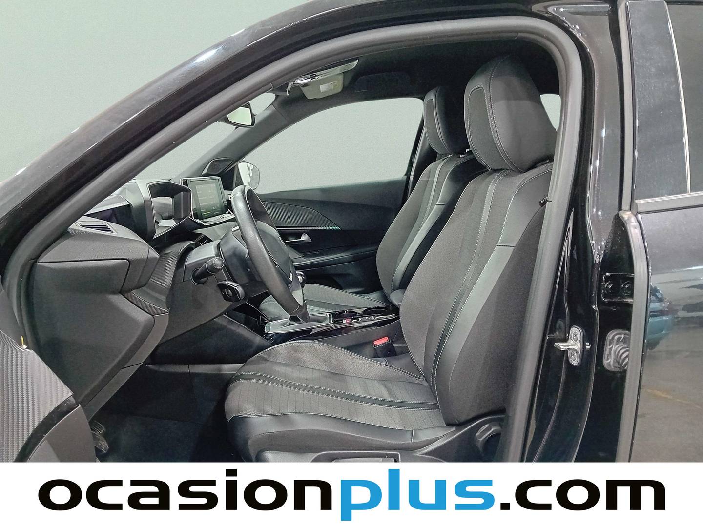 Foto Peugeot 2008 Peugeot 2008 PureTech 130 S&S Allure Pack (130 CV)