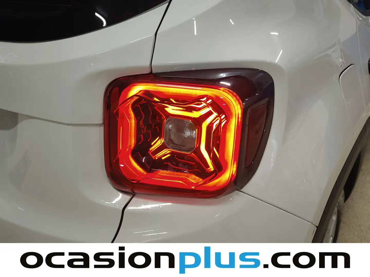 Foto Jeep Renegade Jeep Renegade eHybrid 1.5 Altitude DCT (130 CV)