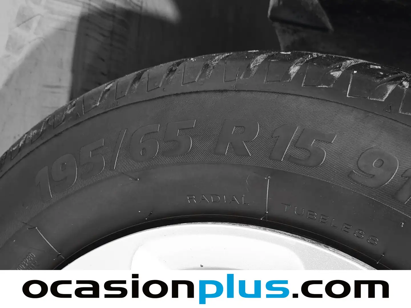 Foto Citroën C3 Citroen C3 BlueHDi 100 S&S Feel (99 CV)