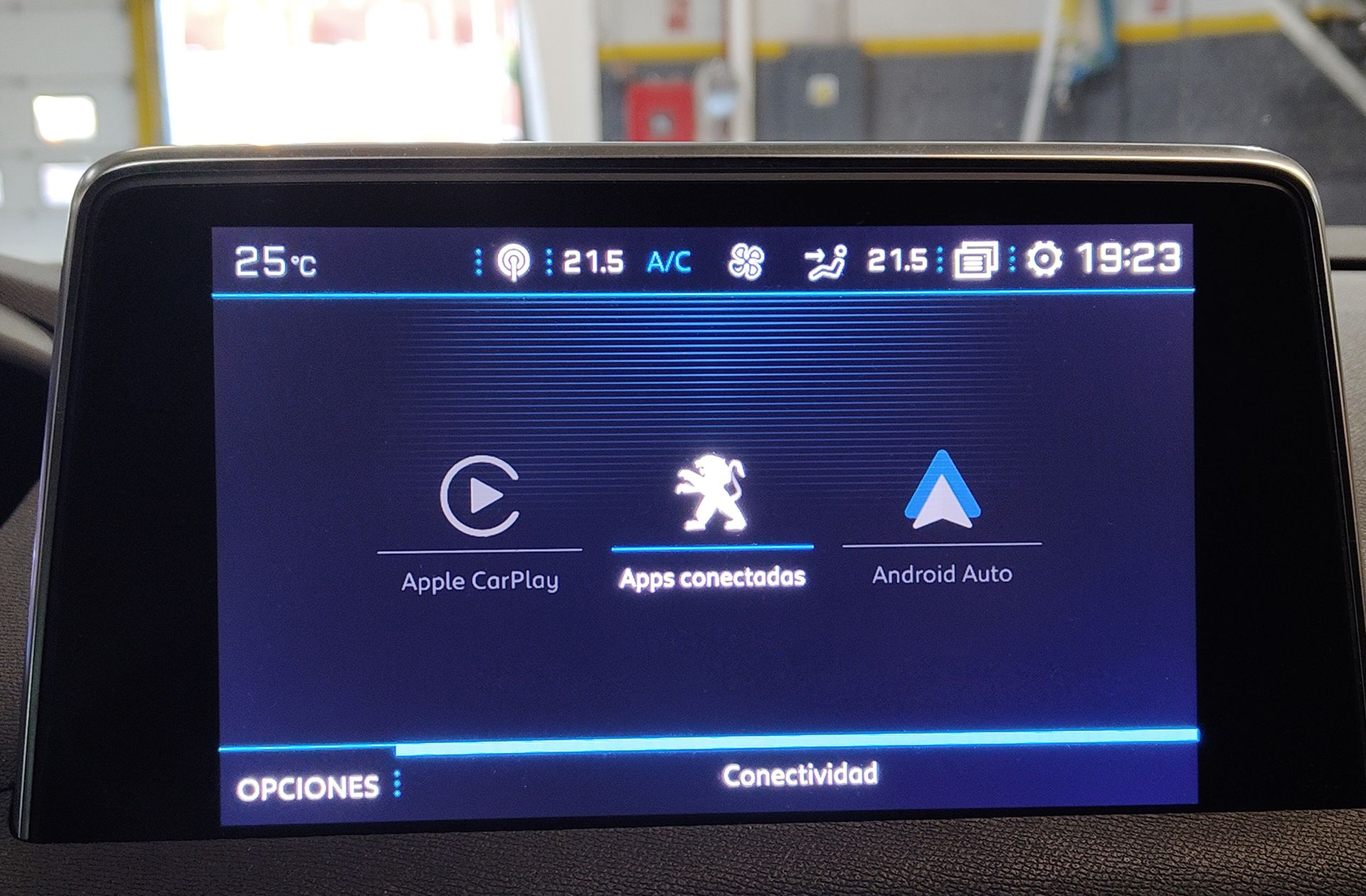 Peugeot 3008 PureTech 130 GT Line EAT8 - foto 8
