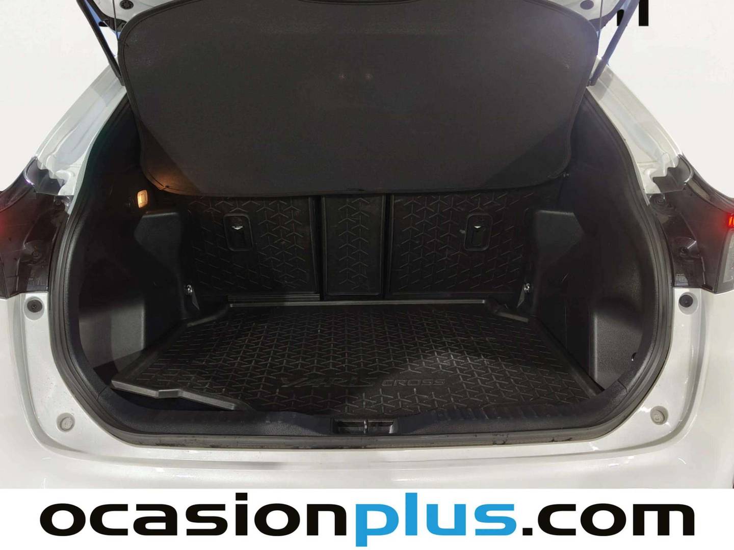 Fotos maletero Toyota Yaris Cross Toyota Yaris Cross 120H Adventure (116 CV) 4x4