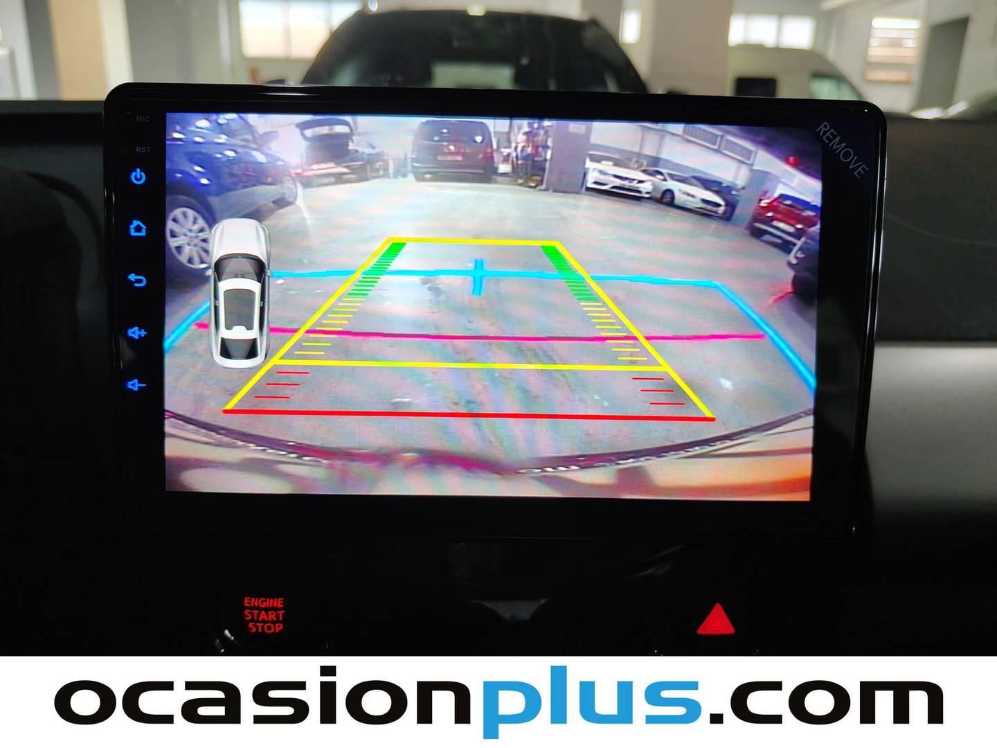 Equipamiento del Peugeot 108 Peugeot 108 1.2 PureTech Allure (82 CV)