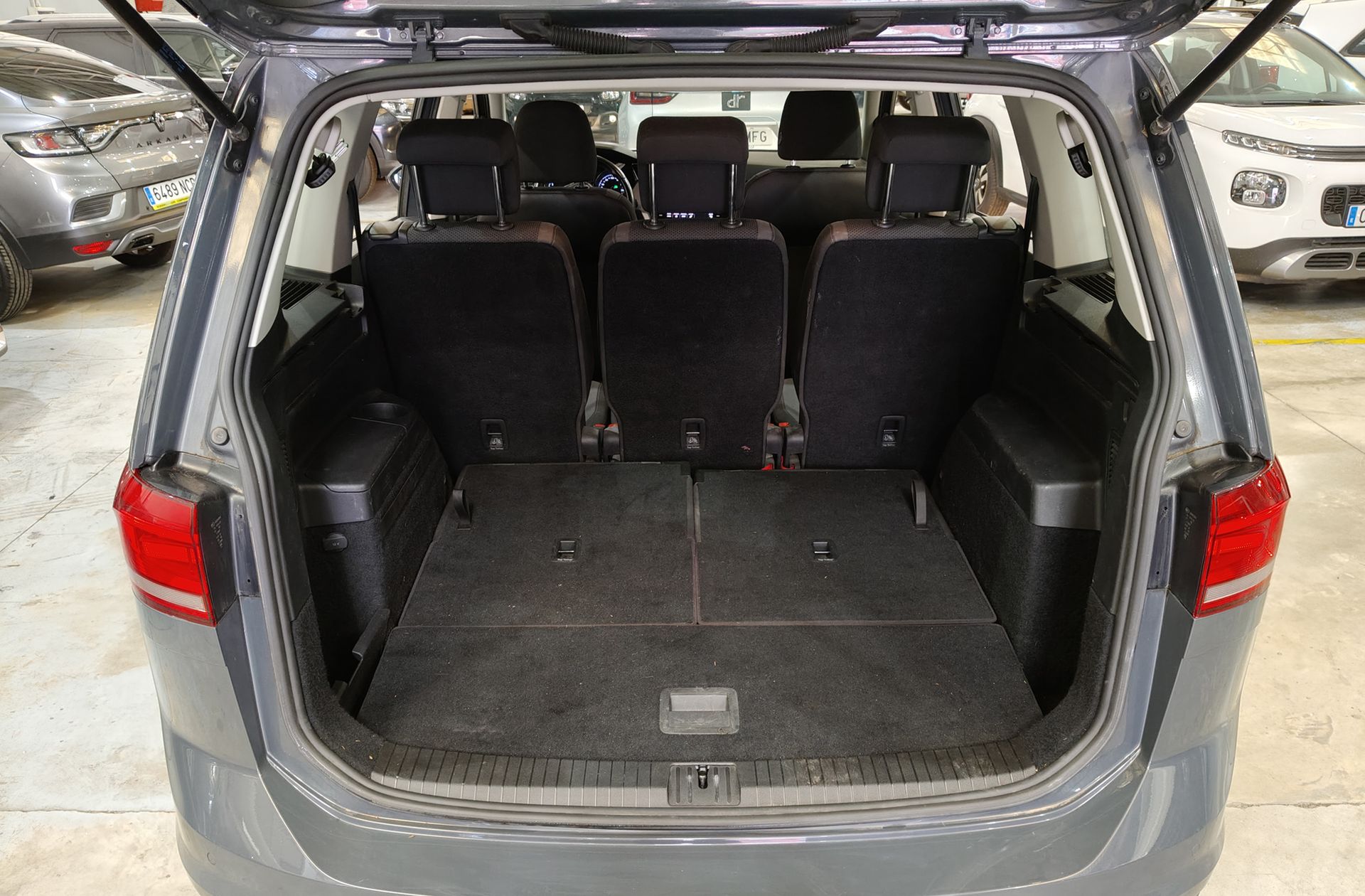 Volkswagen Touran Business 1.5 TSI 7 plazas DSG - foto 14